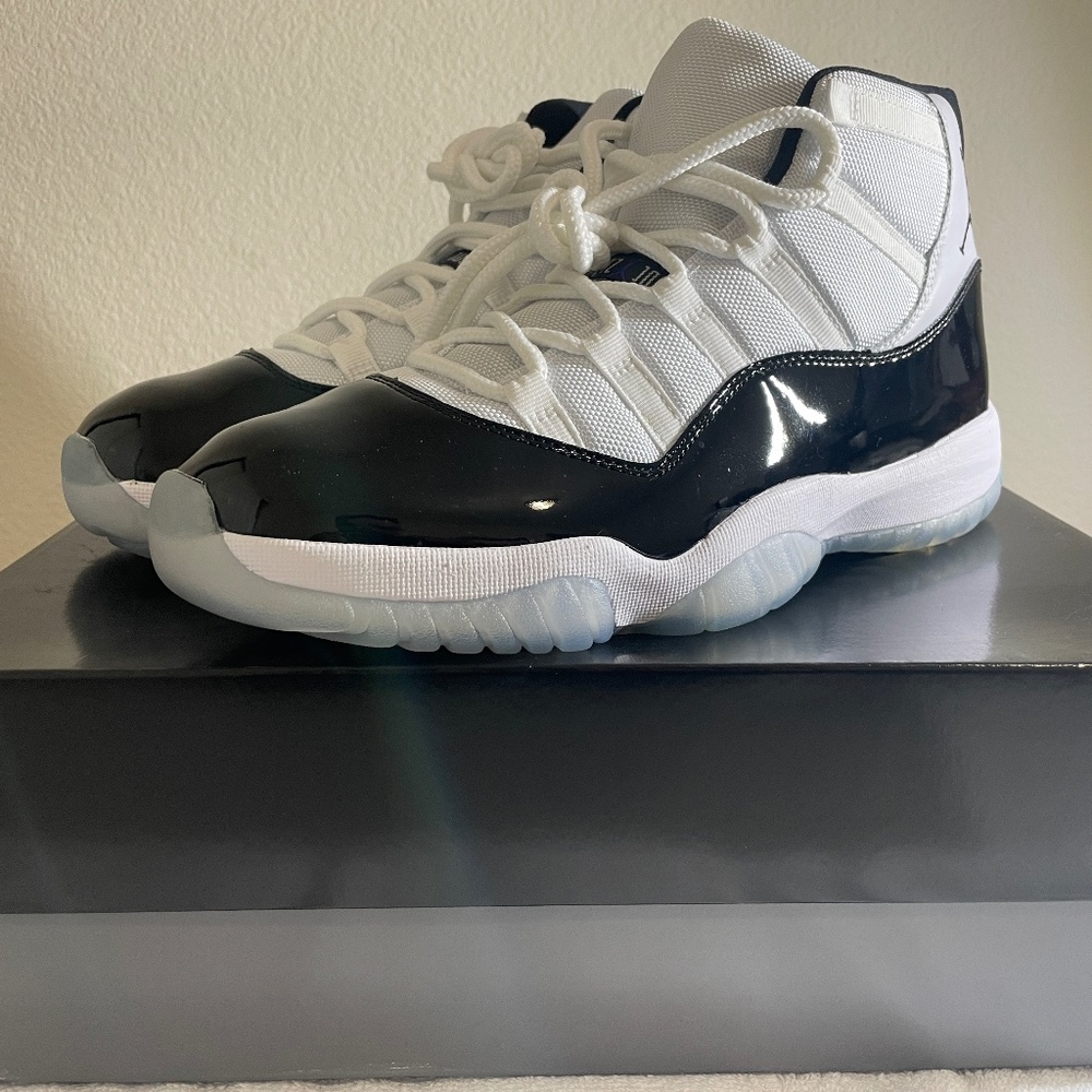 Size 11 - Jordan 11 Retro High Concord